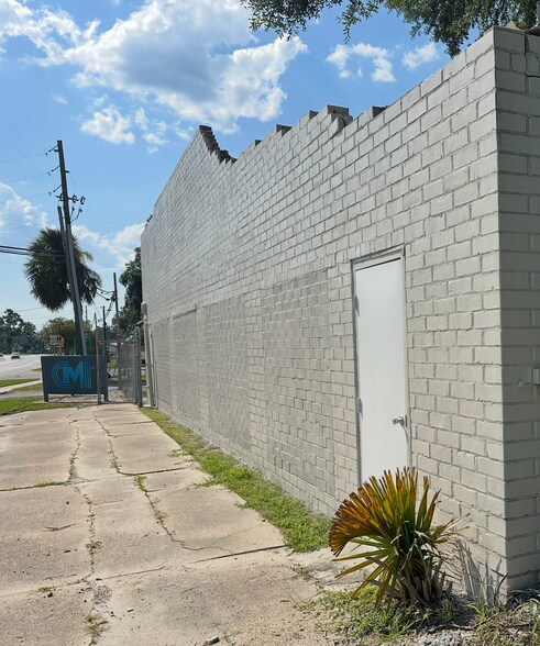 More Photos Of 1141 US Highway 41 NW, Jasper Distribution For Lease