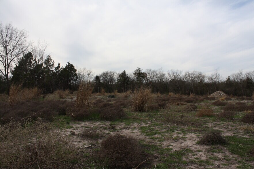 More Photos Of 100 Interstate 30, Greenville Land For Lease