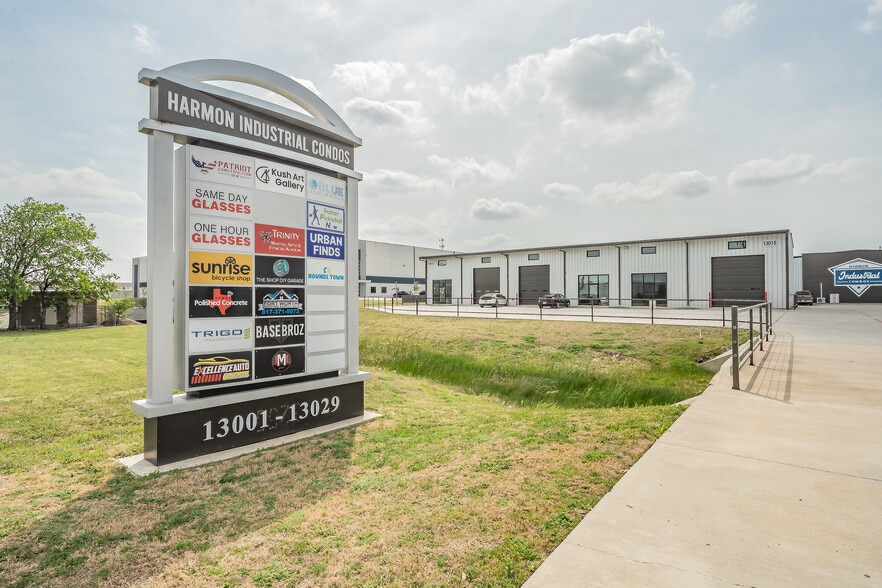 More Photos Of 13053 Harmon Rd, Fort Worth Warehouse For Sale