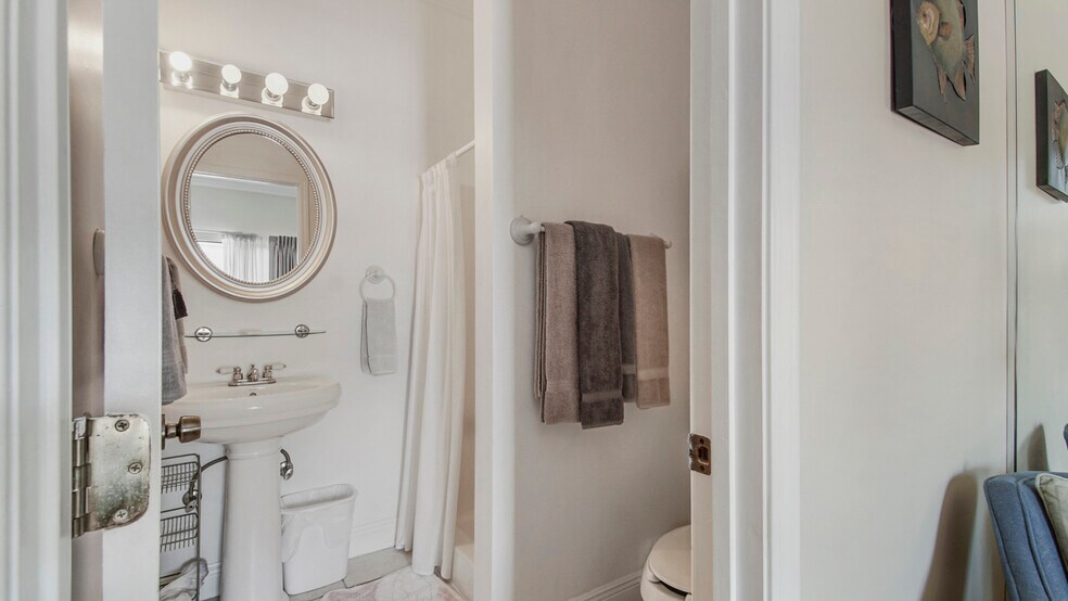 More Photos Of 8614 Surf Dr, Panama City Beach Hotel For Sale
