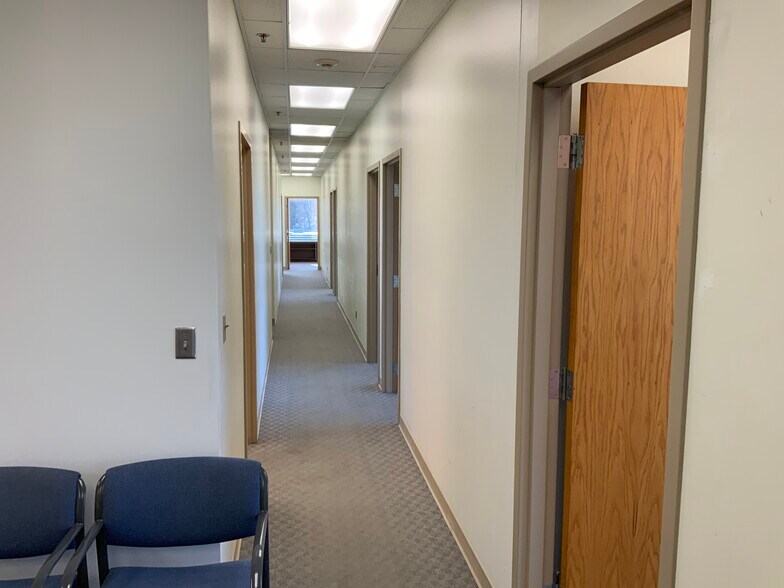 More Photos Of 2900 O St, Lincoln Office For Lease