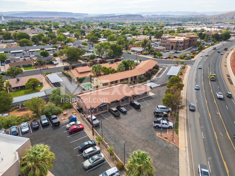 More Photos Of 465 S Bluff St, St George Health Club For Lease