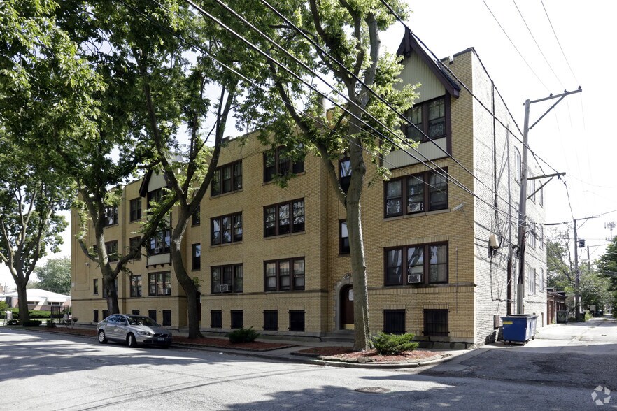 More Photos Of 1919 E 86th St, Chicago Apartments For Sale