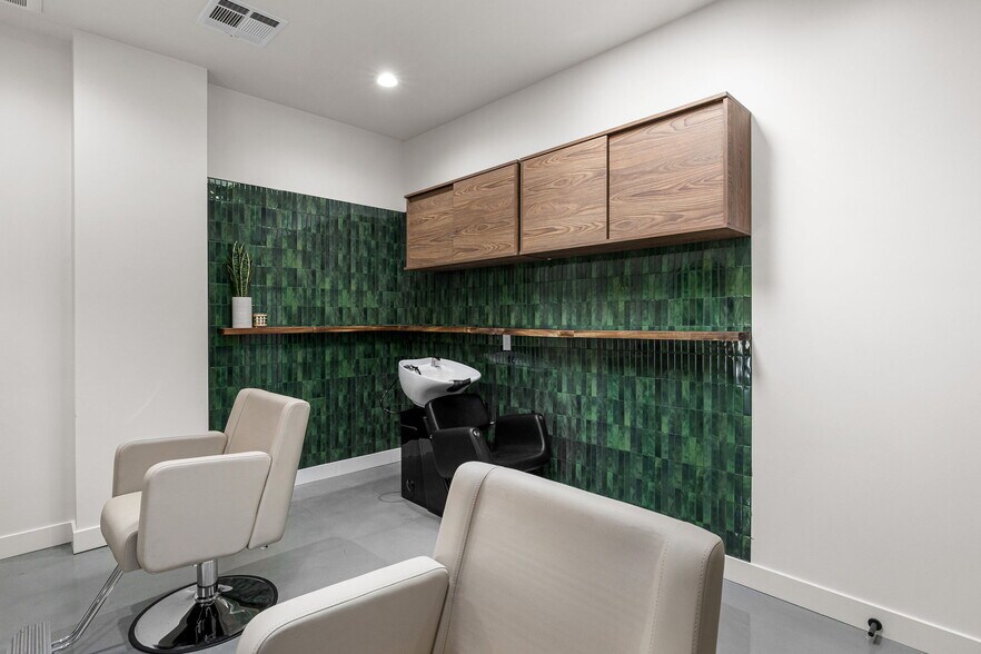 More Photos Of 124 N Glendora Ave, Glendora Coworking Space