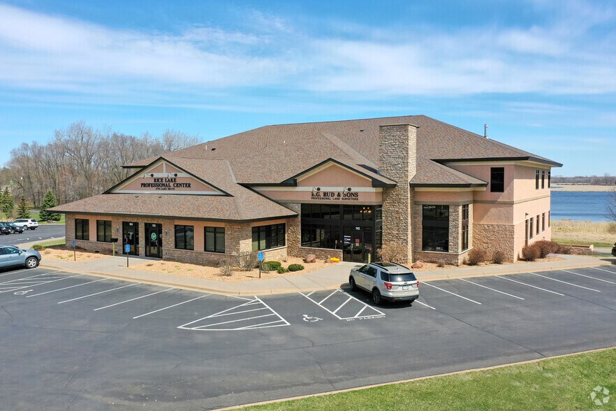 6776 Lk Dr  