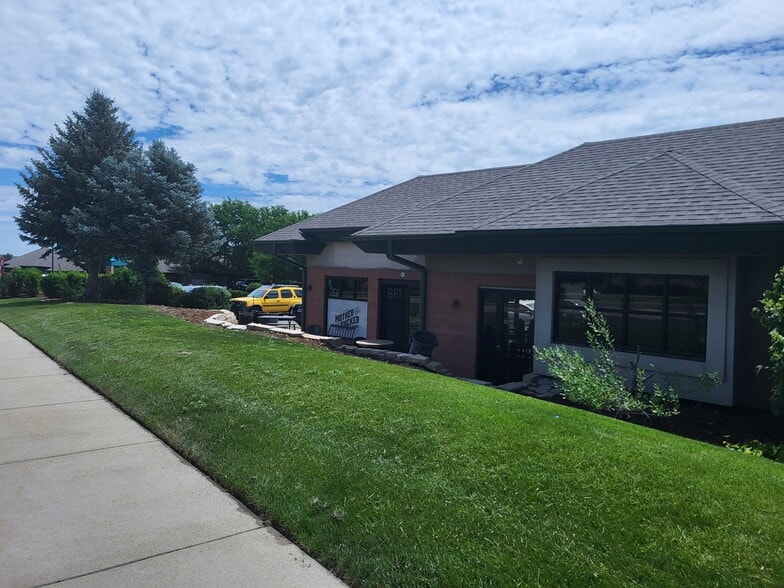 More Photos Of 1148 W Dillon Rd, Louisville Freestanding For Lease