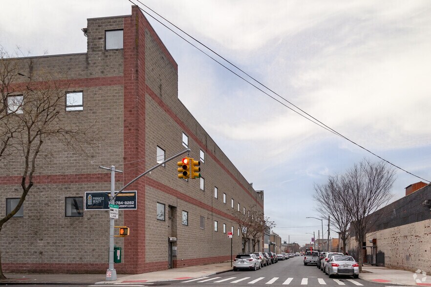 More Photos Of 292-300 Liberty Ave, Brooklyn Warehouse For Lease
