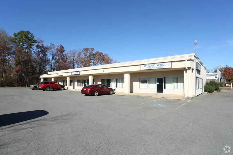 Primary Photo Of 1501 Club Manor Dr, Maumelle Unknown For Lease
