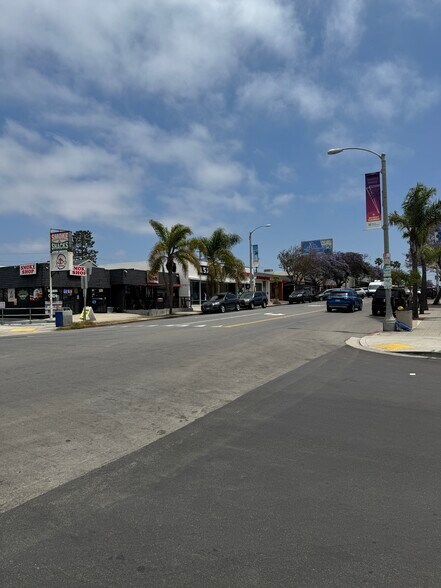 More Photos Of 1434-1444 Garnet Ave, San Diego Storefront For Sale