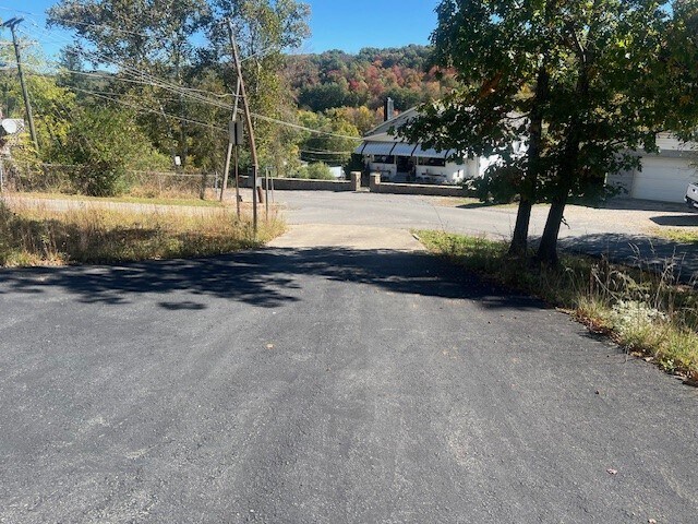 More Photos Of 922 Broad st, Mount Hope Industrial For Sale