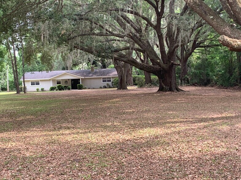 Primary Photo Of 14036 NW Us-441, Alachua Medical For Lease