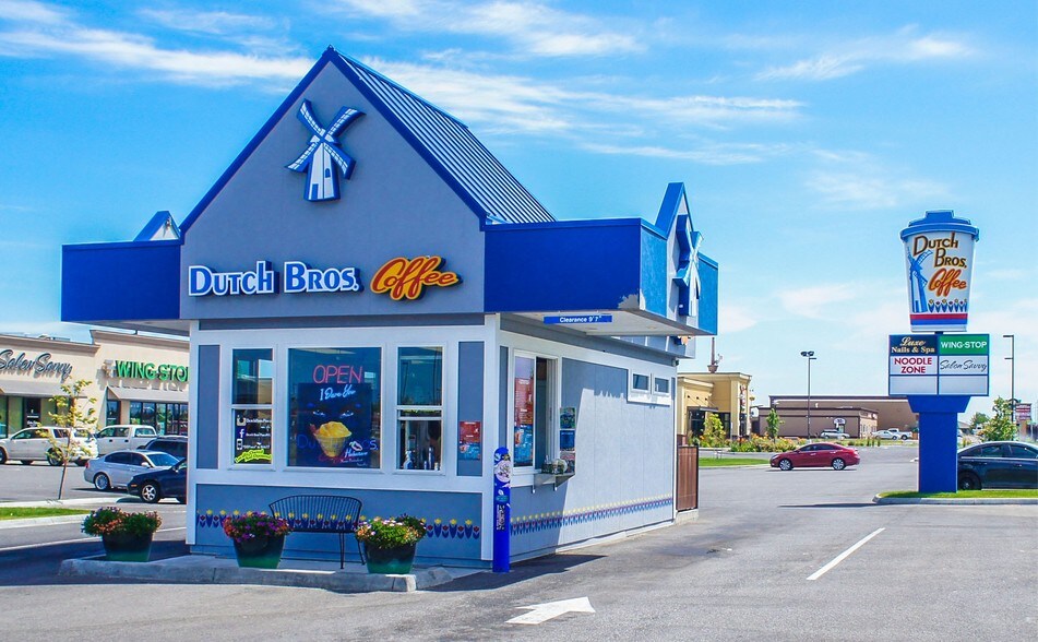 More Photos Of 6605 Burden Blvd, Pasco General Retail For Lease