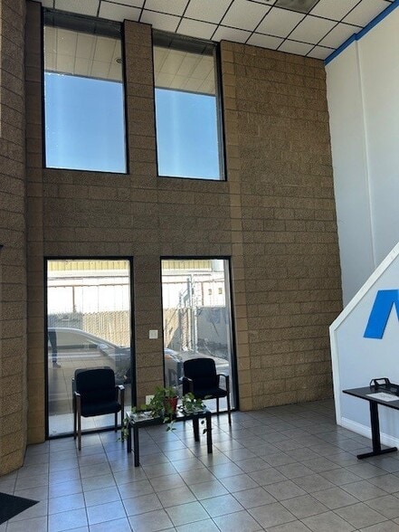 More Photos Of 5409 Aldrin Ct, Bakersfield Warehouse For Lease