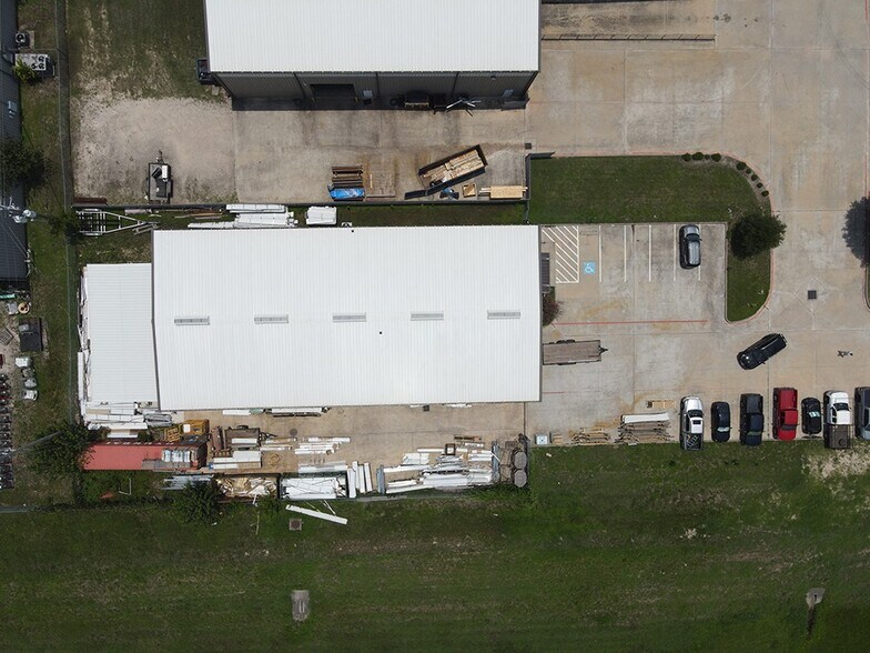 More Photos Of 6758 Bourgeois Rd, Houston Warehouse For Sale