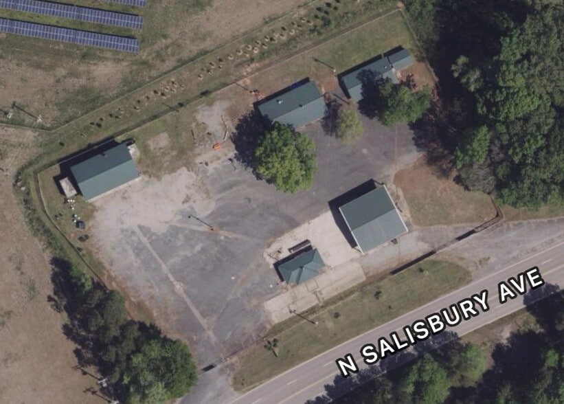 More Photos Of 1625 N US Highway 29, Salisbury Flex For Sale