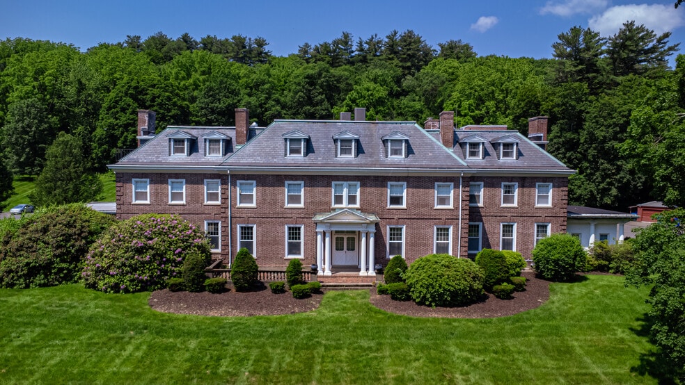 More Photos Of 1365 Northampton St, Holyoke Assisted Living For Sale