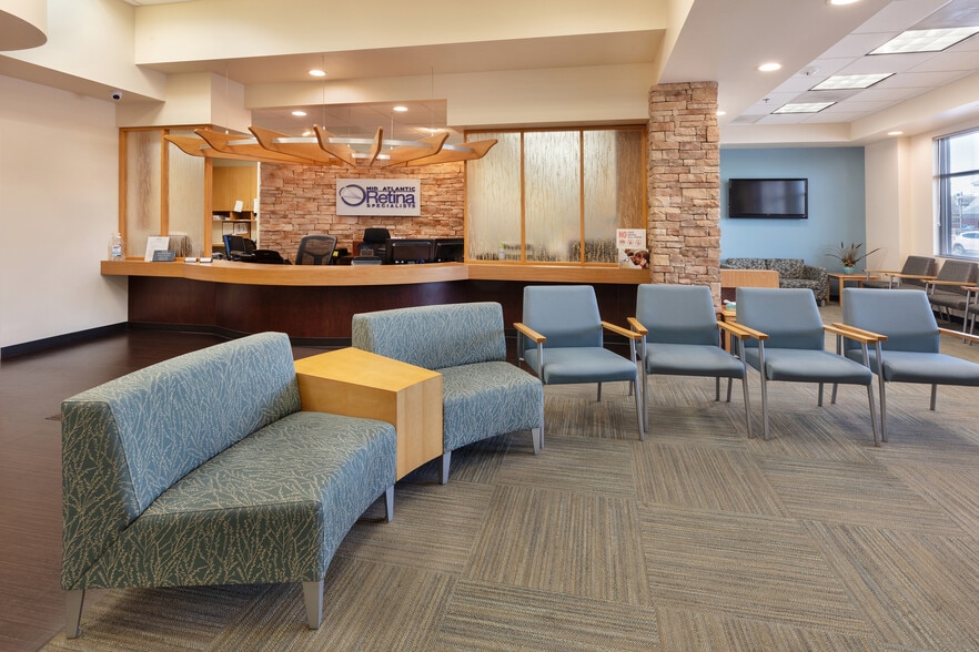 More Photos Of 246 Eastern Blvd, Hagerstown Medical For Sale