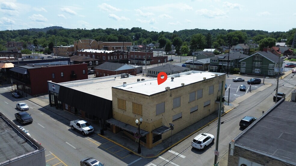 More Photos Of 200 S Main St, Corbin General Retail For Sale