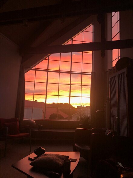 More Photos Of 10481 Lansing St, Mendocino General Retail For Sale