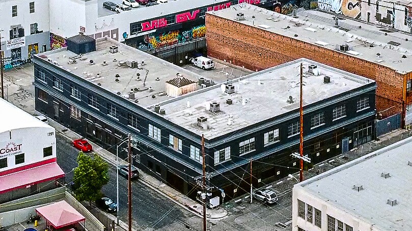 More Photos Of 932 Wilson St, Los Angeles Loft Creative Space For Lease