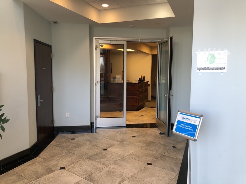 More Photos Of 192 Summerhill Rd, East Brunswick Office For Lease