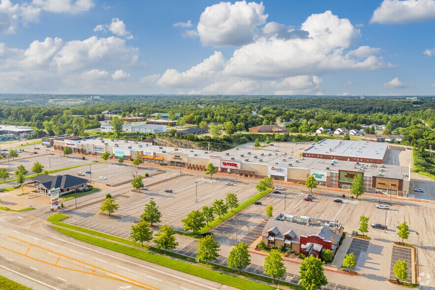 More Photos Of 3535 Missouri Blvd, Jefferson City Freestanding For Lease
