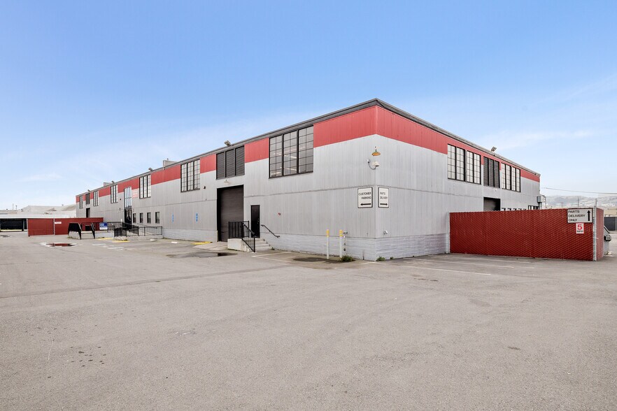 Primary Photo Of 2575 Marin St, San Francisco Warehouse For Lease
