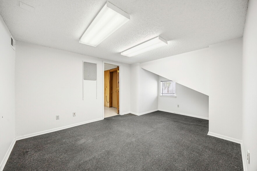 More Photos Of 2306 Ridge Rd, Rockwall Medical For Sale