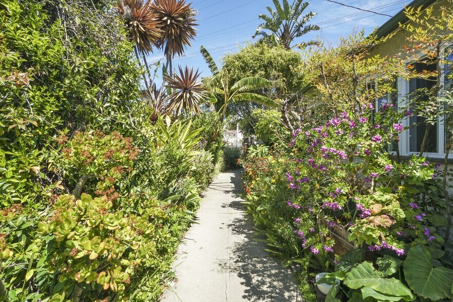 More Photos Of 1134 Marco Pl, Venice Multifamily For Sale