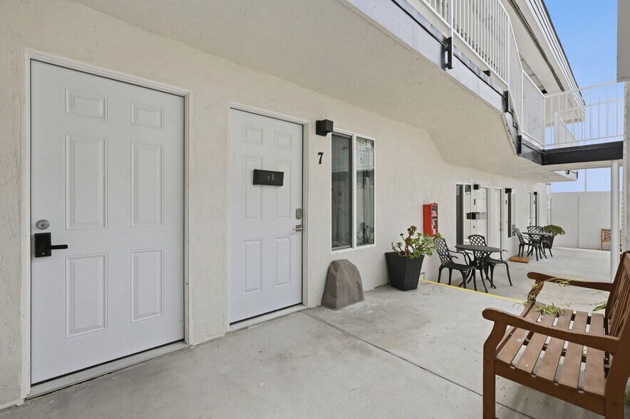 More Photos Of 2005 Highland Ave, National City Apartments For Sale