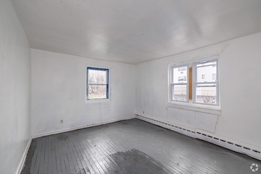 More Photos Of 2700 North St, Endwell Apartments For Sale