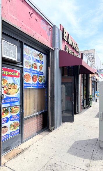 More Photos Of 904 N Western Ave, Los Angeles Storefront Retail Residential For Sale