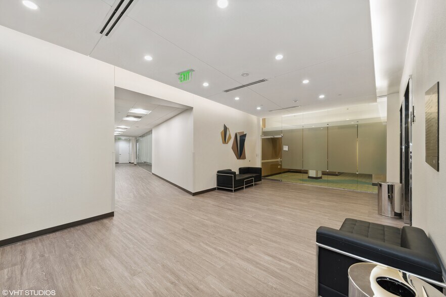 More Photos Of 6957 W Plano Pky, Plano Medical For Lease