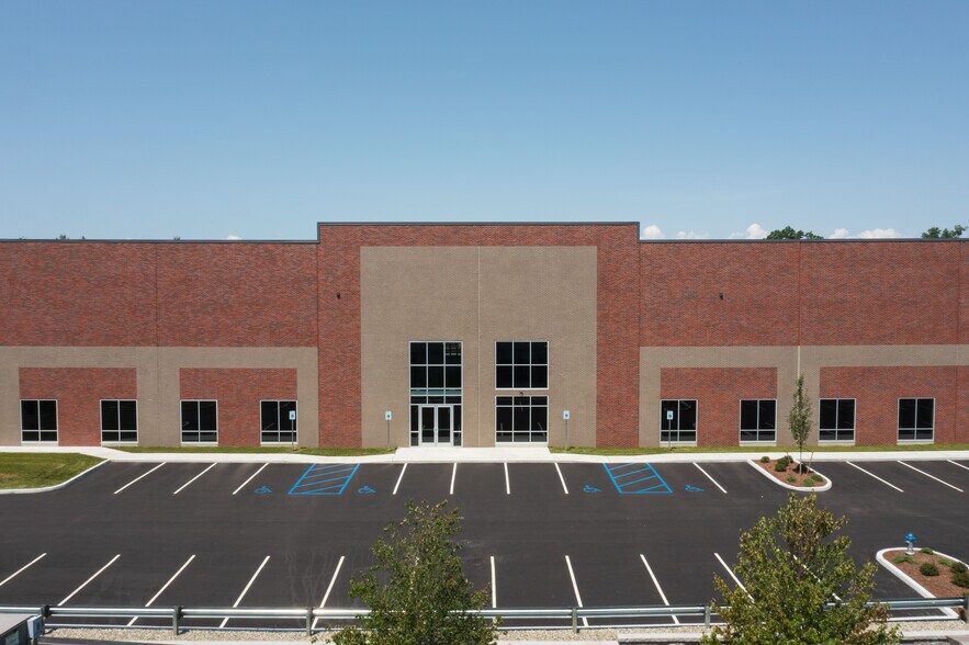 More Photos Of 1000 Nickerson Rd, Marlborough Warehouse For Lease