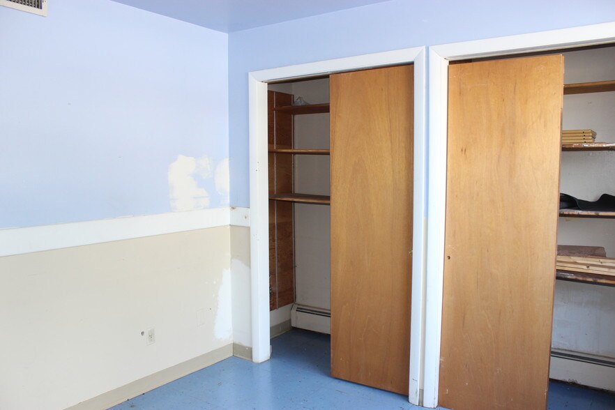More Photos Of 1384-1388 Dixwell Ave, Hamden Office For Lease