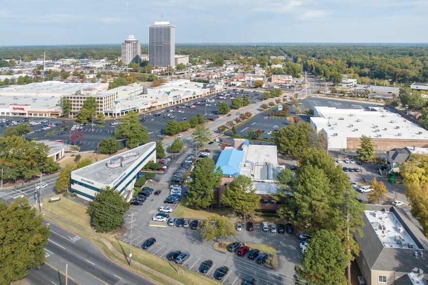 More Photos Of 5180 Park Ave, Memphis Office For Lease