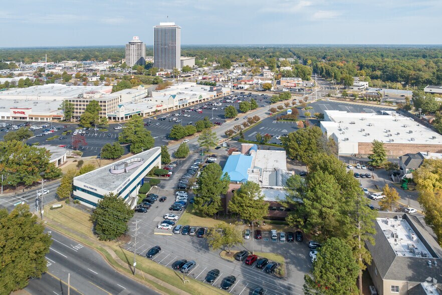 More Photos Of 5180 Park Ave, Memphis Office For Lease