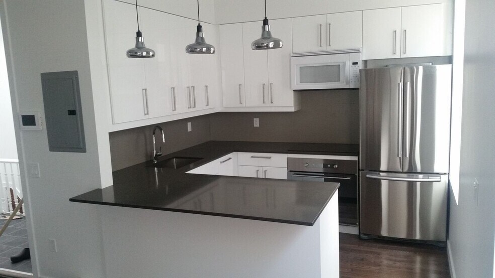 More Photos Of 1524 Myrtle Ave, Brooklyn General Retail For Sale