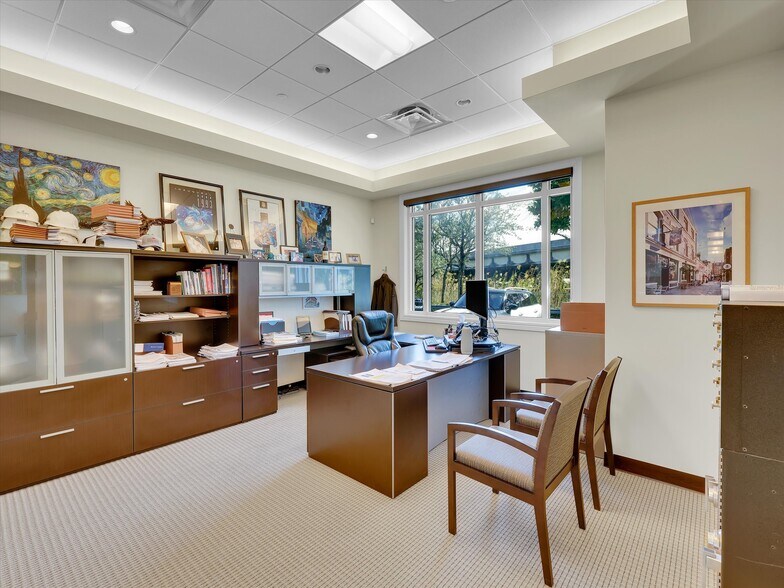 More Photos Of 2890 W State Road 84, Fort Lauderdale Office For Sale