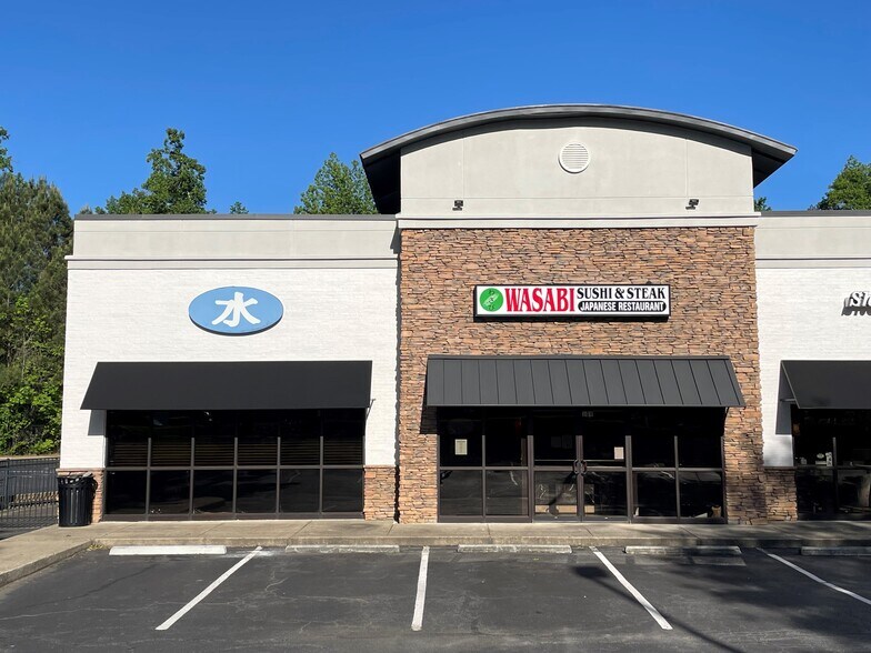 More Photos Of 3725 Sixes Rd, Canton Storefront For Lease