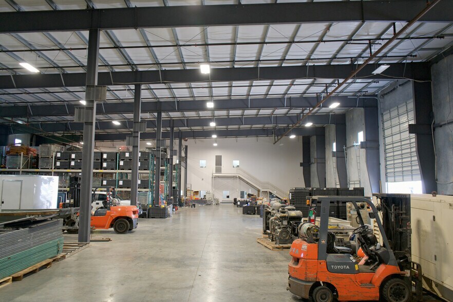 More Photos Of 4020 Flowserve Way, Pasadena Warehouse For Sale