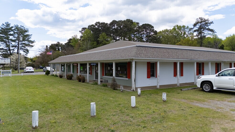 More Photos Of 220 Chesapeake Dr, White Stone Office For Sale