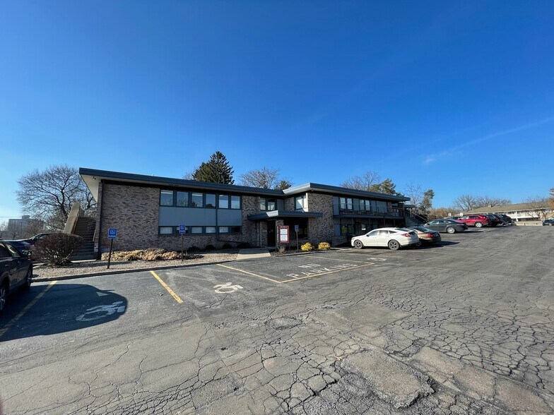 More Photos Of 1580 Elmwood Ave, Rochester Medical For Lease