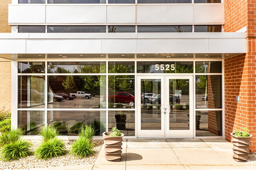 More Photos Of 5525 Nobel Dr, Madison Office For Lease