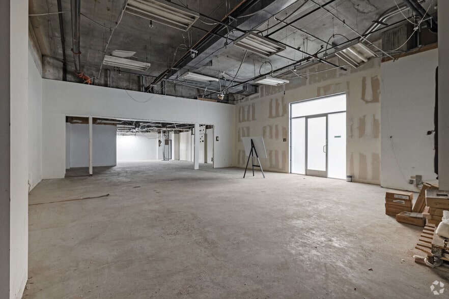 More Photos Of 6200 Wilshire Blvd, Los Angeles Medical For Lease