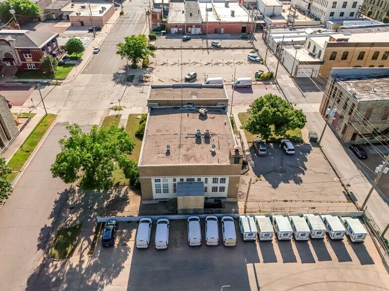 More Photos Of 920 Millington St, Winfield Storefront Retail Office For Sale