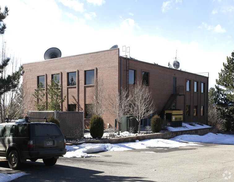 More Photos Of 3001 S Jamaica Ct, Aurora Office Residential For Sale