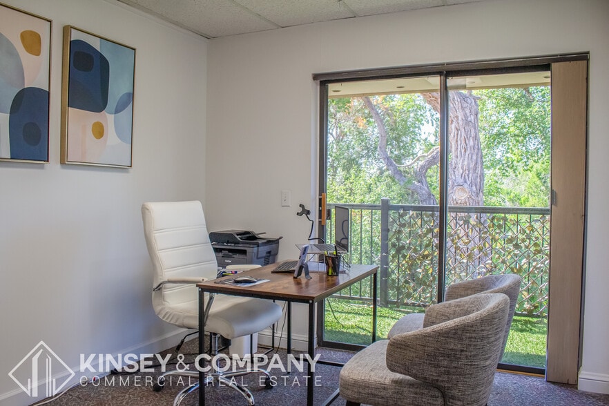 More Photos Of 1201 S Parker Rd, Denver Medical For Sale