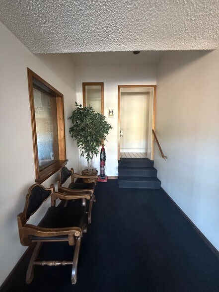 More Photos Of 440 S Lincoln Ave, Steamboat Springs Office For Lease
