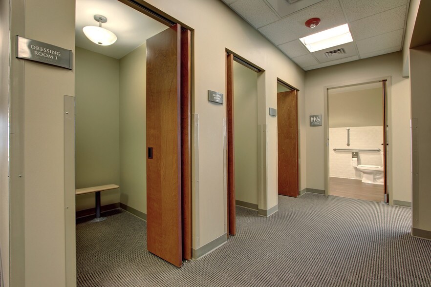 More Photos Of 9441 Huron St, Thornton Medical For Lease